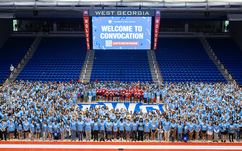 Students pose for a photo at Convocation