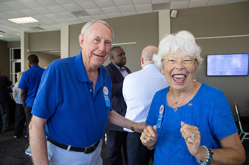 Doyle ’62 and Rebecca Akins