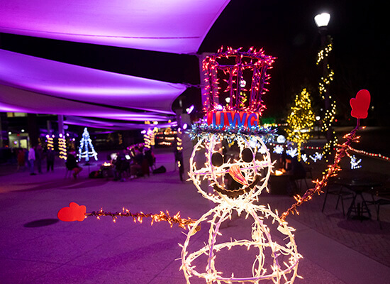 UWG snowman light sculpture